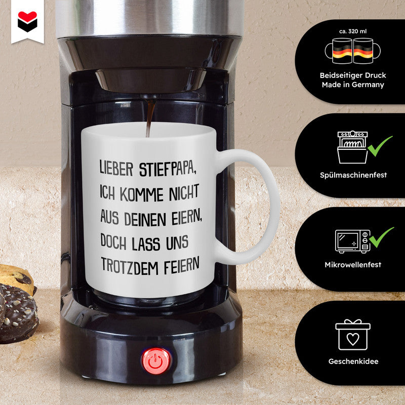 22Feels® Geschenk für Stiefpapas - Tasse mit Spruch: Lass Uns Trotzdem Feiern (Weiss, 320ml)-Weisse Tasse 320ml-22Feels