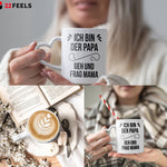 22Feels® Geschenk für Papas - Tasse mit Spruch: Geh und frag Mama (Herzhenkel, Weiss, 320ml)-Tasse Weiss Herzhenkel 320ml-22Feels