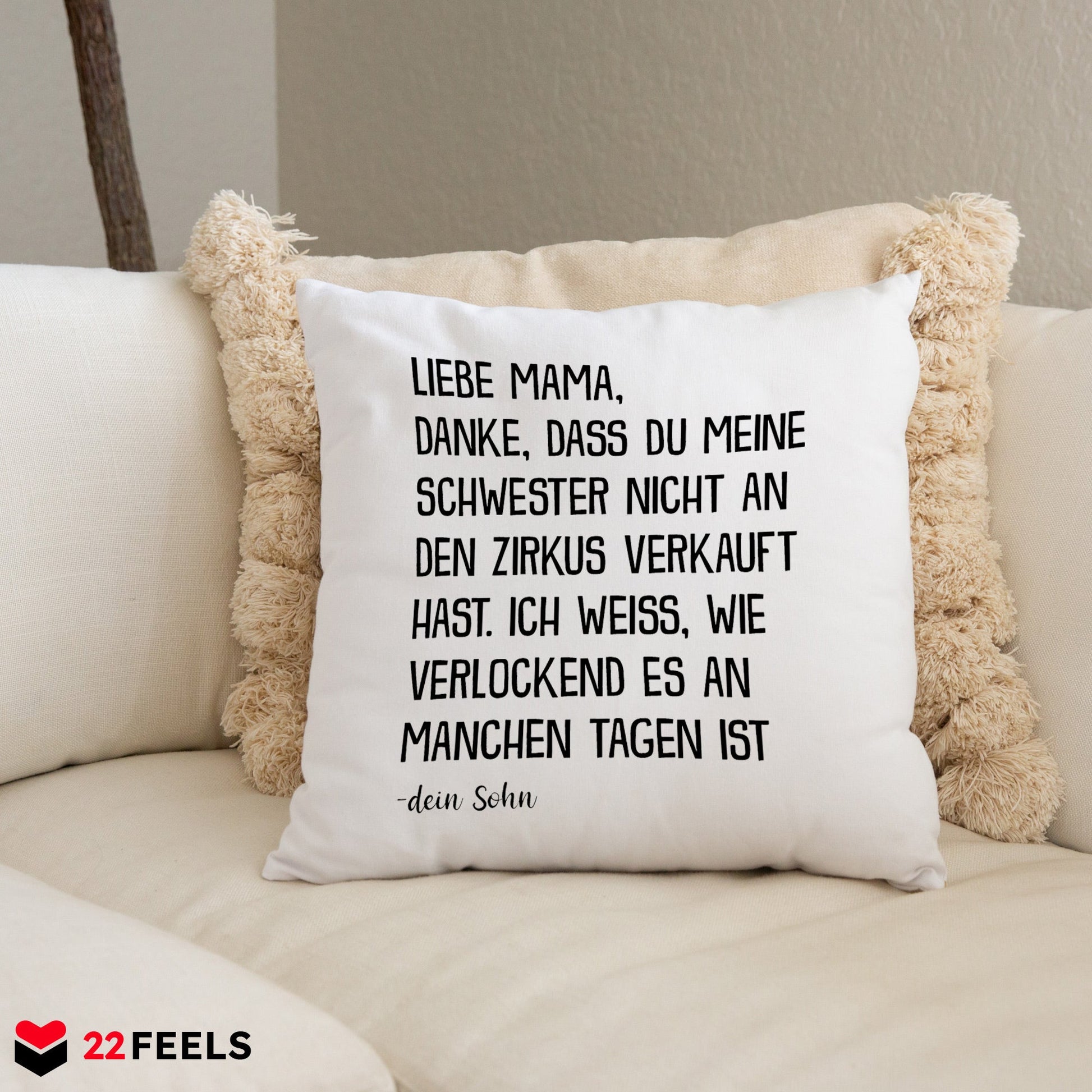 22Feels® Mama Geschenk vom Sohn - Kissen mit Spruch (Weiss 40x40cm)-Kissen Weiss 40x40-22Feels