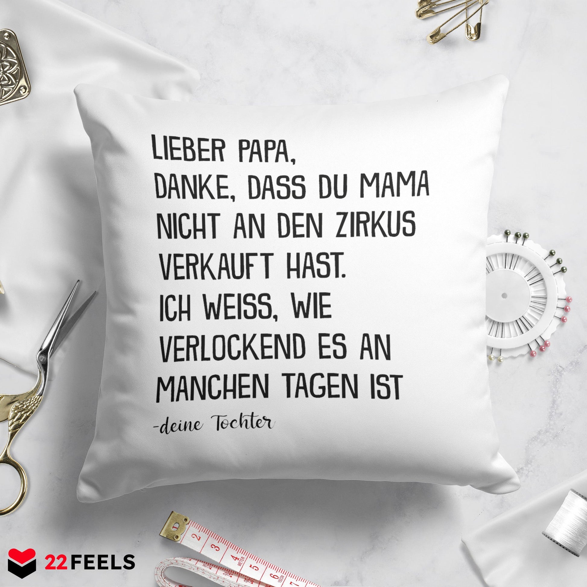 22Feels® Papa Geschenk von Tochter - Kissen mit Spruch (Weiss 40x40cm)-Kissen Weiss 40x40-22Feels