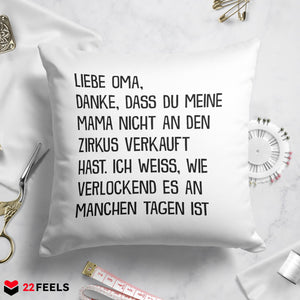 22Feels® Oma Geschenk - Kissen mit Spruch (Weiss 40x40cm)-Kissen Weiss 40x40-22Feels