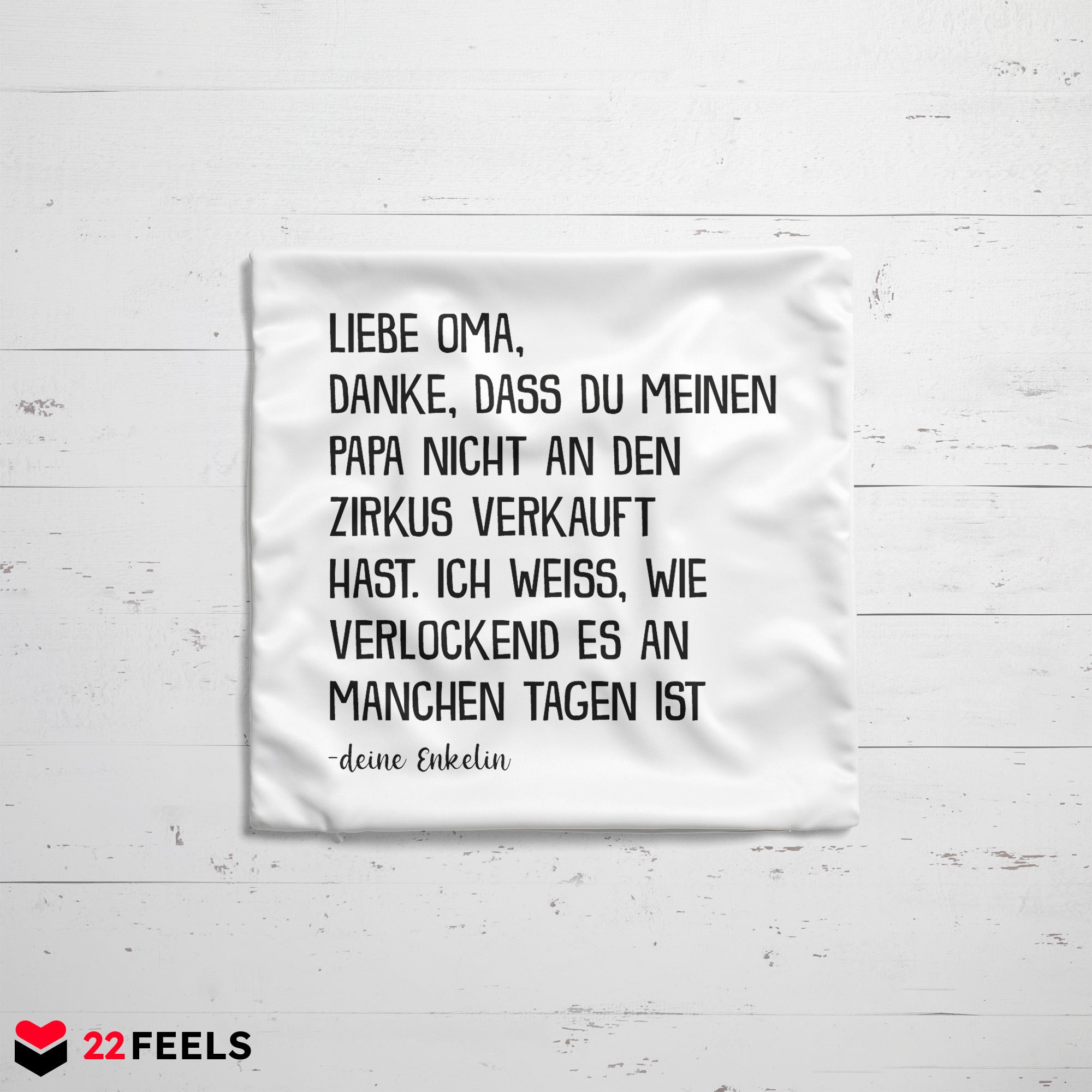 22Feels® Oma Geschenk von Enkelin - Kissen mit Spruch (Weiss 40x40cm)-Kissen Weiss 40x40-22Feels