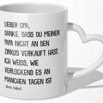 22Feels® Opa Geschenk von Enkel - Tasse mit Spruch: Zirkus 'Papa' (Herzhenkel, Weiss, 320ml)-Tasse Weiss Herzhenkel 320ml-22Feels