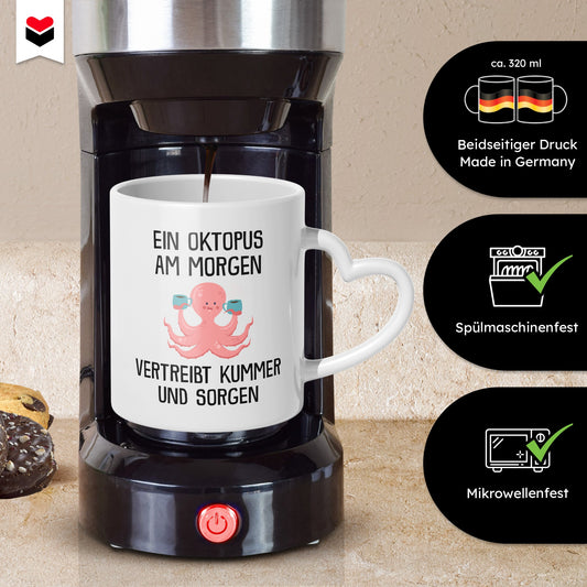 22Feels® Tasse mit Oktopus Tiermotiv - Büro Geschenkidee - Spruch: Kummer und Sorgen (Herzhenkel, Weiss, 320ml)-Tasse Weiss Herzhenkel 320ml-22Feels