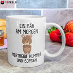 22Feels® Tasse mit Bär Tiermotiv - Büro Geschenkidee - Kummer und Sorgen Spruch (Weiss, 320ml)-Weisse Tasse 320ml-22Feels