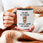 22Feels® Tasse mit Bär Tiermotiv - Büro Geschenkidee - Kummer und Sorgen Spruch (Weiss-Schwarz, 320ml)-TwoTone Tasse Weiss-Schwarz 320ml-22Feels