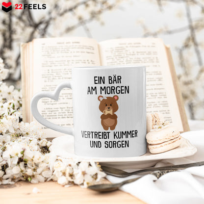 22Feels® Tasse mit Bär Tiermotiv - Büro Geschenkidee - Kummer und Sorgen Spruch (Herzhenkel, Weiss, 320ml)-Tasse Weiss Herzhenkel 320ml-22Feels