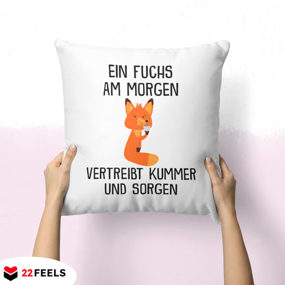 22Feels® Kissen mit Fuchs Tiermotiv - Büro Geschenkidee - Spruch: Kummer und Sorgen (Weiss, 40x40cm)-Kissen Weiss 40x40-22Feels
