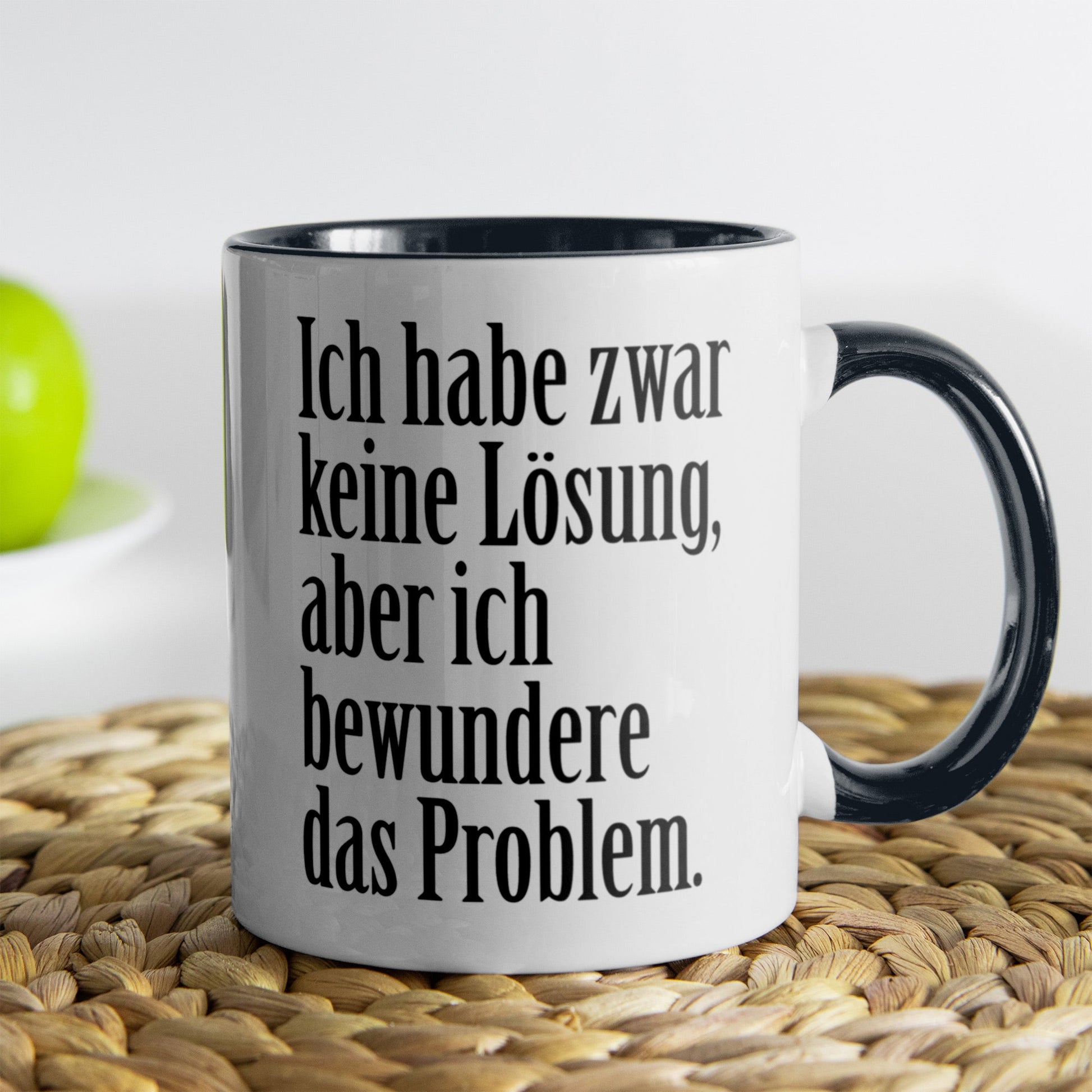 22Feels® Lustige Tasse mit Spruch: Ich habe zwar keine Lösung - Büro Geschenkidee (Weiss-Schwarz, 320ml)-TwoTone Tasse Weiss-Schwarz 320ml-22Feels