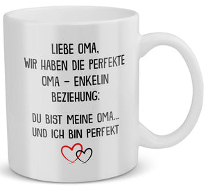 22Feels® Geschenk für Oma von Enkelin - Tasse mit Spruch: Ich Bin Perfekt (Weiss, 320ml)-Weisse Tasse 320ml-22Feels