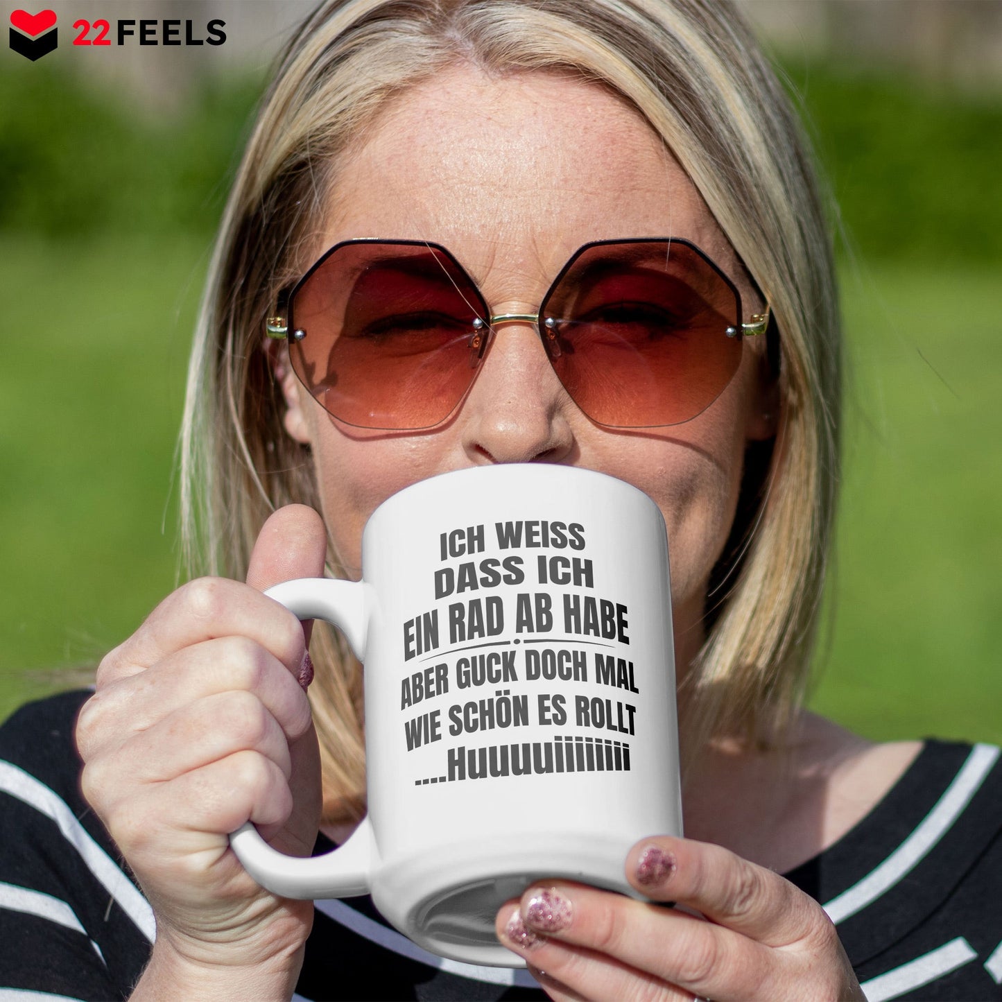 22Feels® Lustige XL Tasse mit Spruch: Ich weiss, dass ich ein Rad abhabe - Büro Geschenkidee (Weiss, 440ml)-Weisse XL Tasse 440ml-22Feels