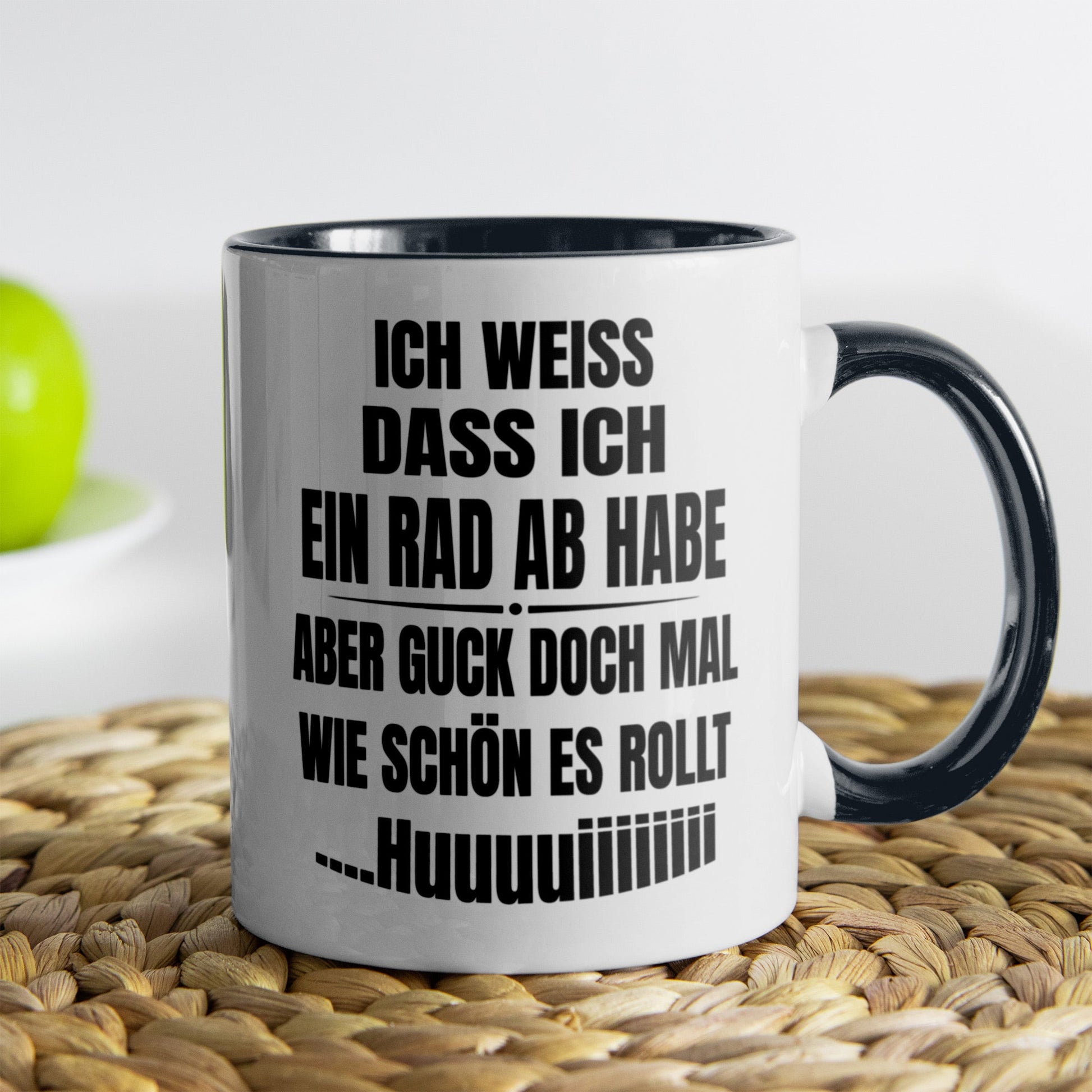 22Feels® Lustige Tasse mit Spruch: Ich weiss, dass ich ein Rad abhabe - Büro Geschenkidee (Weiss-Schwarz, 320ml)-TwoTone Tasse Weiss-Schwarz 320ml-22Feels