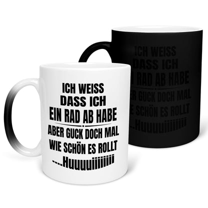22Feels® Lustige Zaubertasse mit Spruch: Ich weiss, dass ich ein Rad abhabe - Büro Geschenkidee (Matt-Schwarz und Weiss, 320ml)-Farbwechsel Tasse Matt 320ml-22Feels