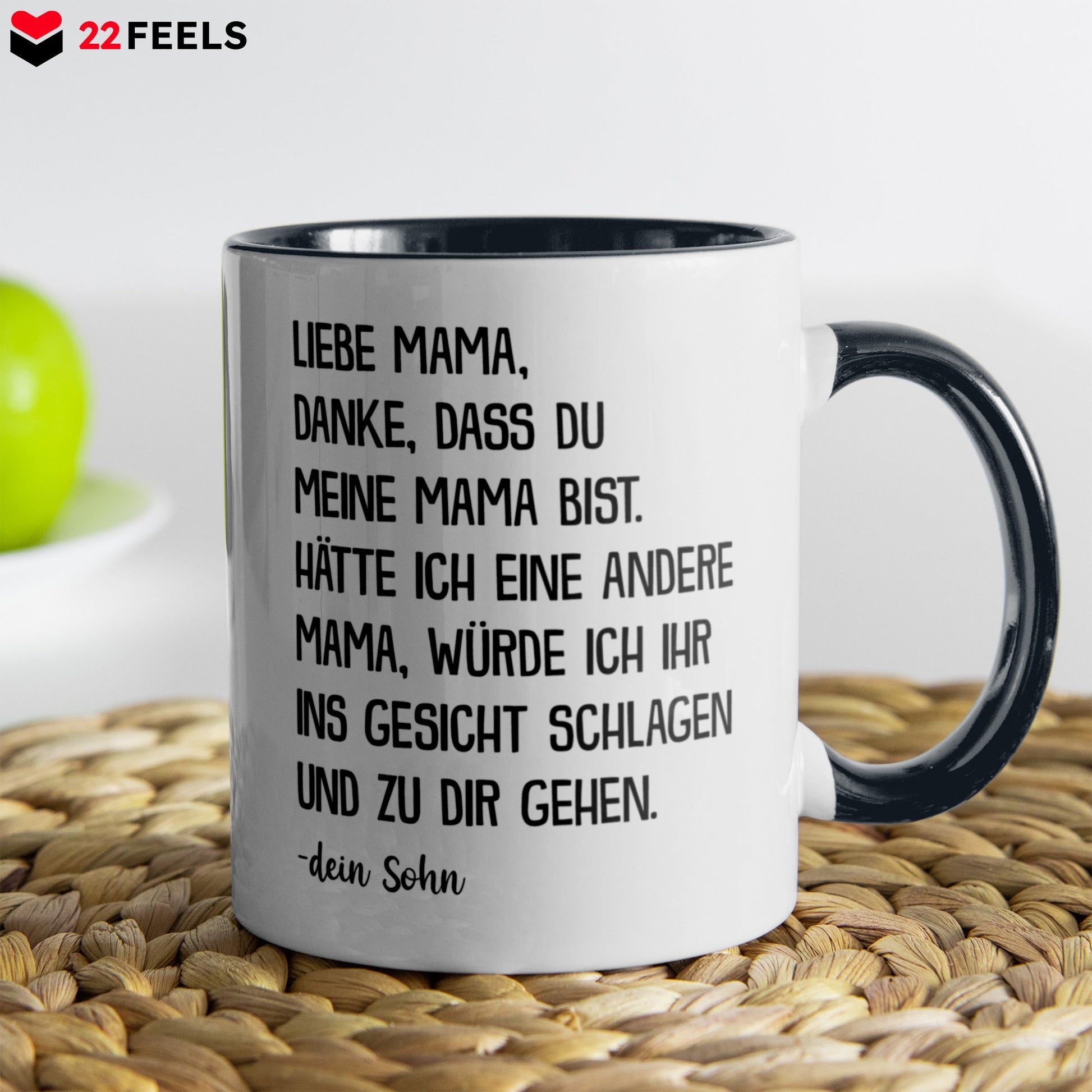 22Feels® Mama Geschenk von Sohn - Tasse mit Spruch: Danke (Weiss-Schwarz, 320ml)-TwoTone Tasse Weiss-Schwarz 320ml-22Feels
