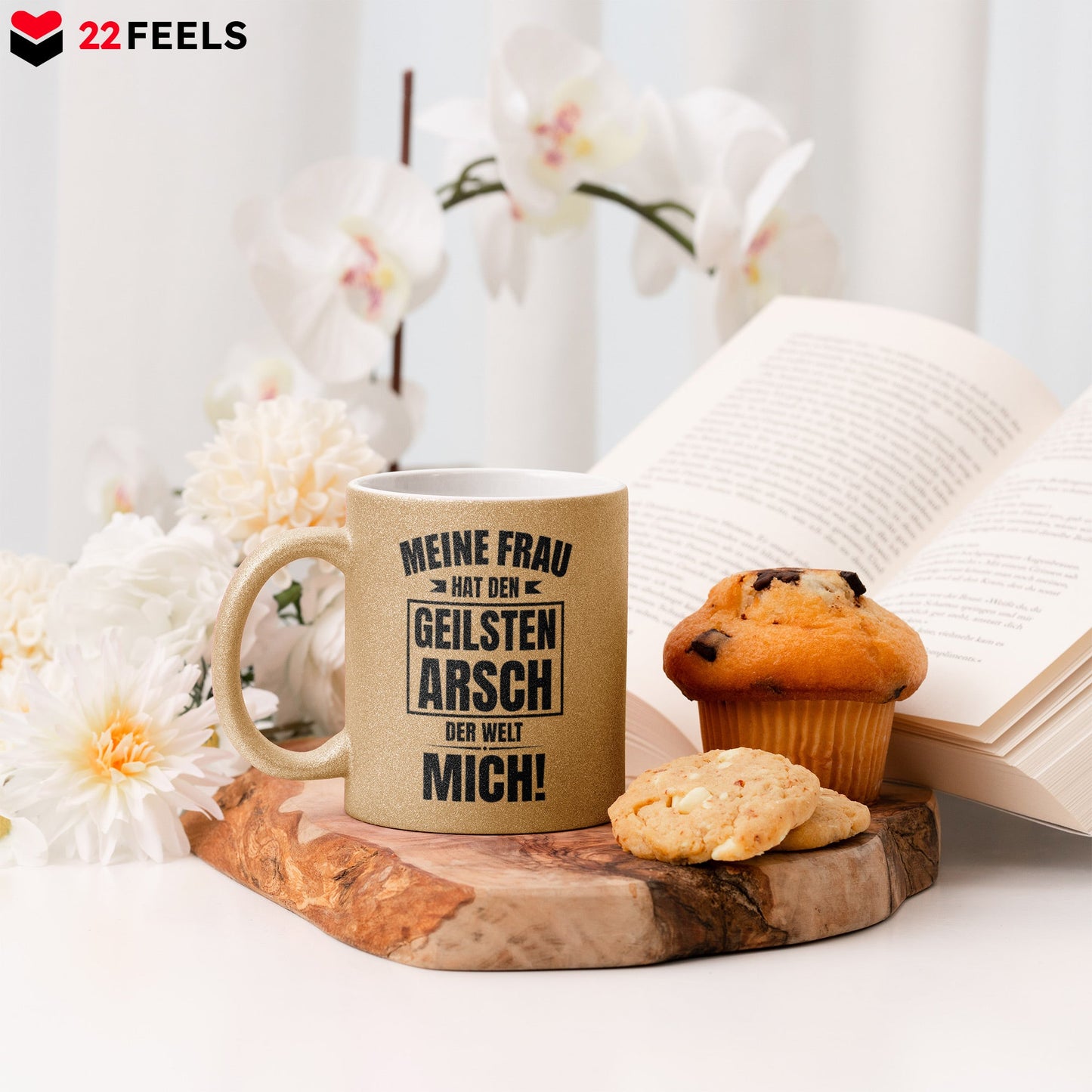 22Feels® Ehemann Geschenk zum Hochzeitstag, Valentinstag etc. - Glitzertasse mit Spruch: Geilster A'sch (Gold, 320ml)-Glitzertasse Gold 320ml-22Feels