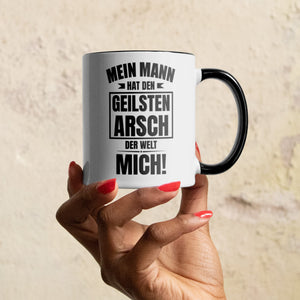 22Feels® Ehefrau Geschenk zum Hochzeitstag, Valentinstag etc. - Tasse mit Spruch: Geilster A*sch (Weiss-Schwarz, 320ml)-TwoTone Tasse Weiss-Schwarz 320ml-22Feels