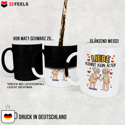 22Feels® Paar Geschenk zum Jahrestag, Hochzeitstag, Valentinstag etc. - Zaubertasse mit Spruch: Liebe kennt kein Alter (Matt-Schwarz und Weiss, 320ml)-Farbwechsel Tasse Matt 320ml-22Feels