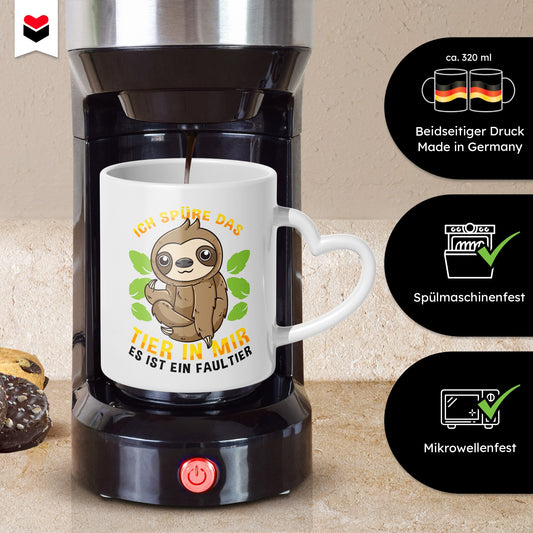 22Feels® Tasse mit Faultier Tiermotiv - Büro Geschenkidee - Spruch: Kummer und Sorgen (Herzhenkel, Weiss, 320ml)-Tasse Weiss Herzhenkel 320ml-22Feels
