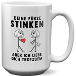 22Feels® Lesbische Frau Geschenk zum Jahrestag, Hochzeitstag, Valentinstag etc. - XL Tasse mit Spruch: Deine Fürze Stinken (Weiss, 440ml)-Weisse XL Tasse 440ml-22Feels