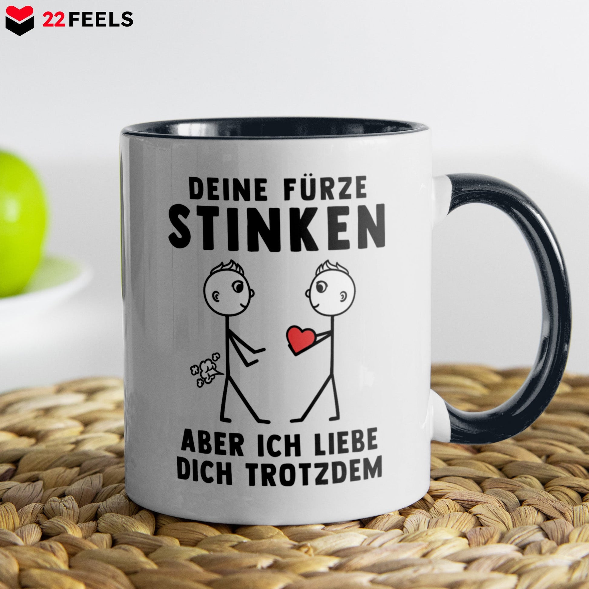 22Feels® Schwuler Mann Geschenk zum Jahrestag, Hochzeitstag, Valentinstag etc. - Tasse mit Spruch: Deine Fürze Stinken (Weiss-Schwarz, 320ml)-TwoTone Tasse Weiss-Schwarz 320ml-22Feels