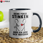 22Feels® Schwuler Mann Geschenk zum Jahrestag, Hochzeitstag, Valentinstag etc. - Tasse mit Spruch: Deine Fürze Stinken (Weiss-Schwarz, 320ml)-TwoTone Tasse Weiss-Schwarz 320ml-22Feels