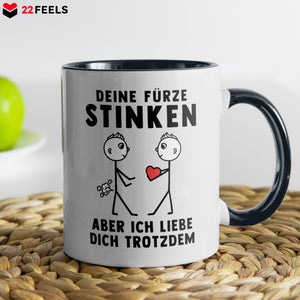 22Feels® Schwuler Mann Geschenk zum Jahrestag, Hochzeitstag, Valentinstag etc. - Tasse mit Spruch: Deine Fürze Stinken (Weiss-Schwarz, 320ml)-TwoTone Tasse Weiss-Schwarz 320ml-22Feels