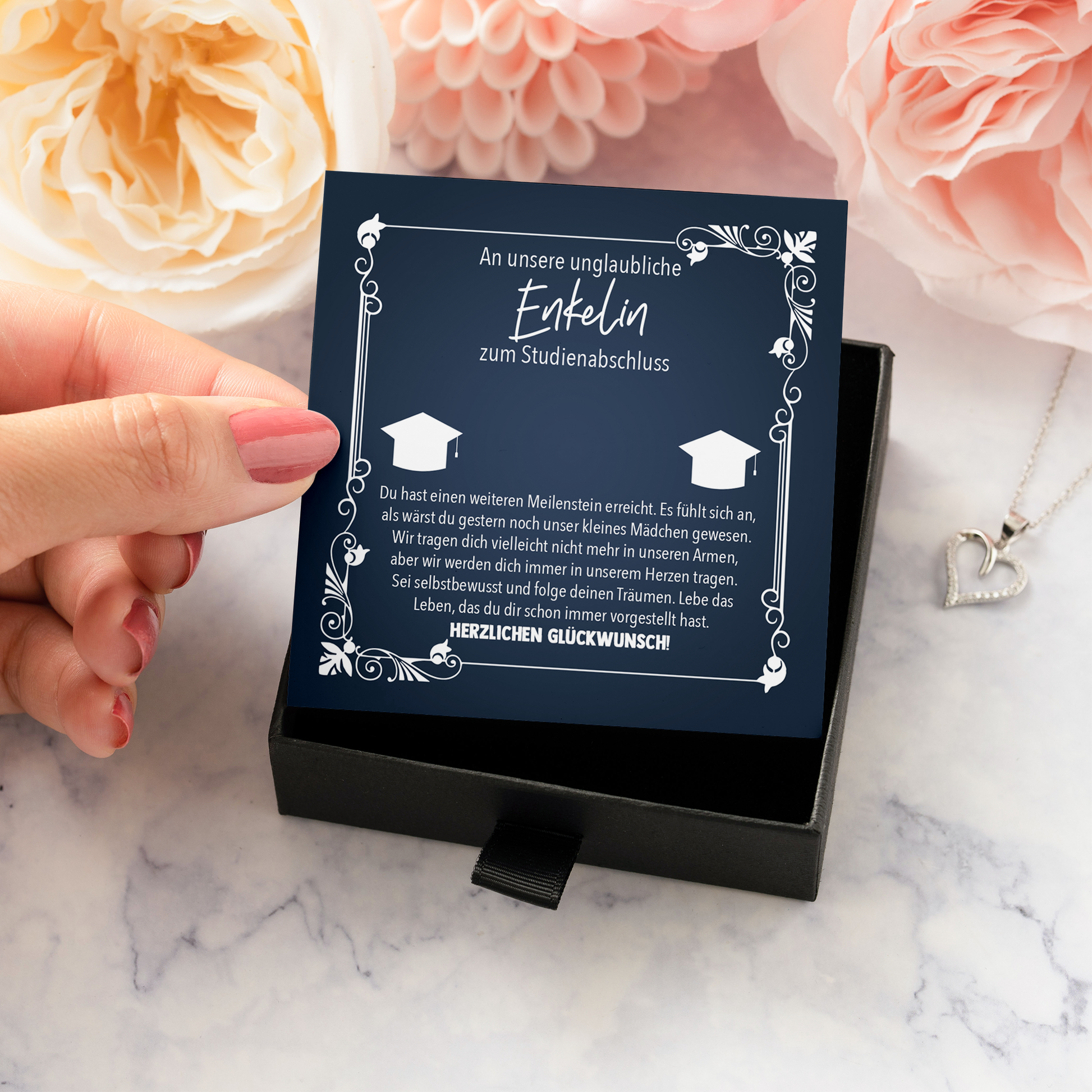 22Feels® Enkelin Geschenk zum Universitätsabschluss - Echt Silber 925/000 Schmuckset: Herz Halskette mit Botschaftskarte-Schmuck mit Botschaftskarte - Herz21-22Feels