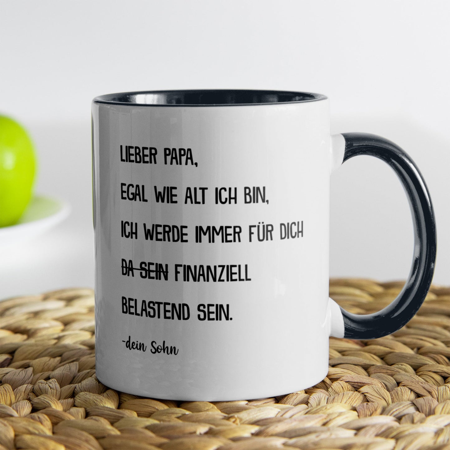 22Feels® Papa Geschenk von Sohn - Tasse mit Spruch: Egal wie alt (Weiss-Schwarz, 320ml)-TwoTone Tasse Weiss-Schwarz 320ml-22Feels