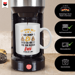 22Feels® Geschenk für Stiefpapas - Tasse mit Spruch: Du Hältst Mir Den Rücken Frei (Weiss, 320ml)-Weisse Tasse 320ml-22Feels