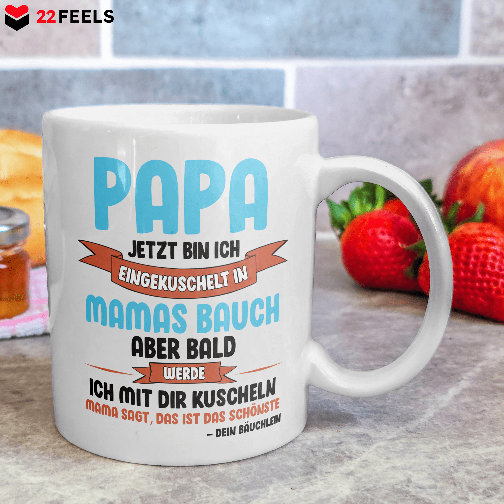 22Feels® Geschenk für Werdende Väter - Du Wirst Papa Tasse mit Spruch: Jetzt Bin Ich Eingekuschelt (Weiss, 320ml)-Weisse Tasse 320ml-22Feels