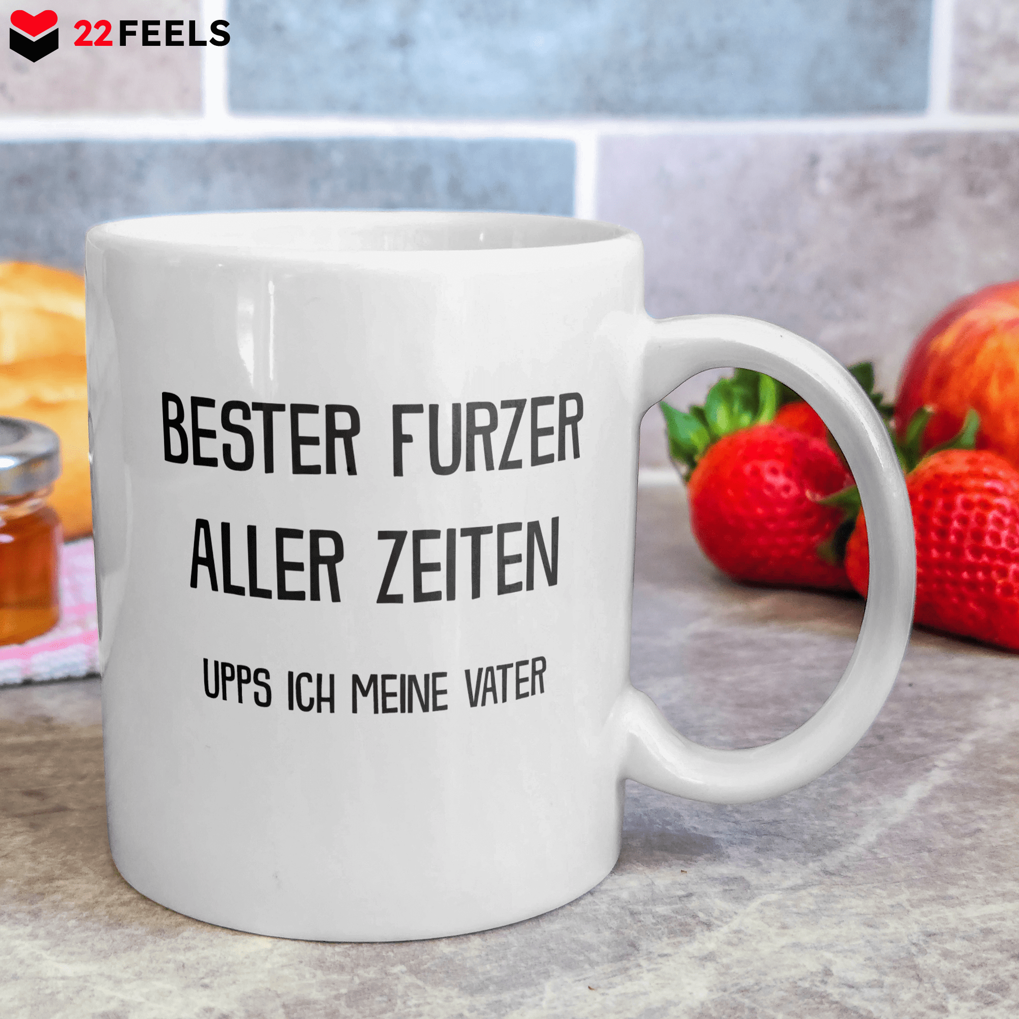 22Feels® Geschenk für Papas - Tasse mit Spruch: Bester Furzer Aller Zeiten (Weiss, 320ml)-Weisse Tasse 320ml-22Feels