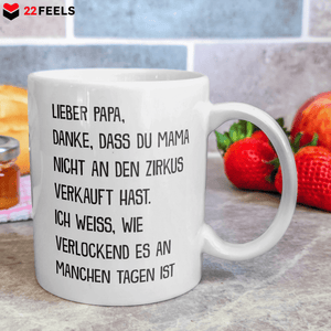 22Feels® Geschenk für Papas - Tasse mit Spruch: Zirkus Mama (Weiss, 320ml)-Weisse Tasse 320ml-22Feels