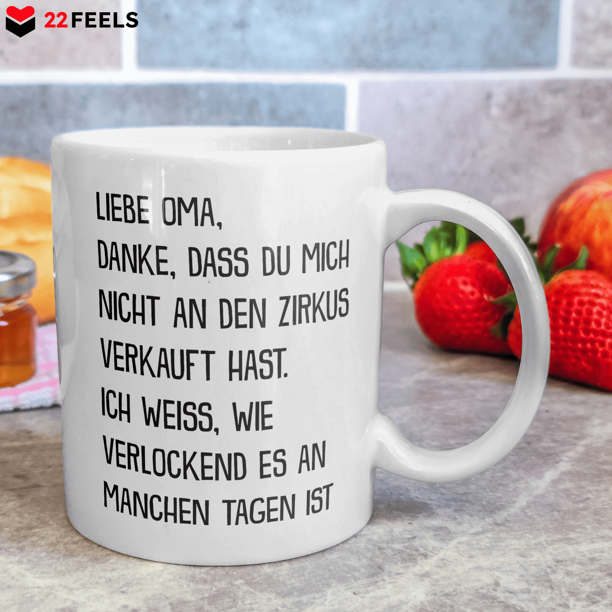 22Feels® Geschenk für Omas - Tasse mit Spruch: Zirkus (Weiss, 320ml)-Weisse Tasse 320ml-22Feels