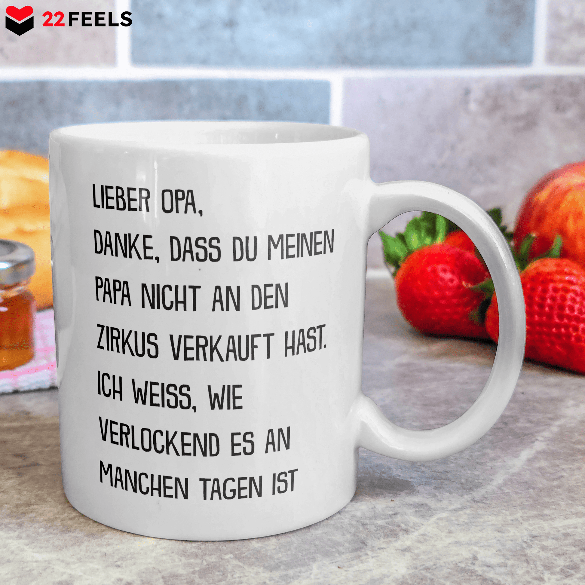 22Feels® Geschenk für Opa - Tasse mit Spruch: Zirkus Papa (Weiss, 320ml)-Weisse Tasse 320ml-22Feels