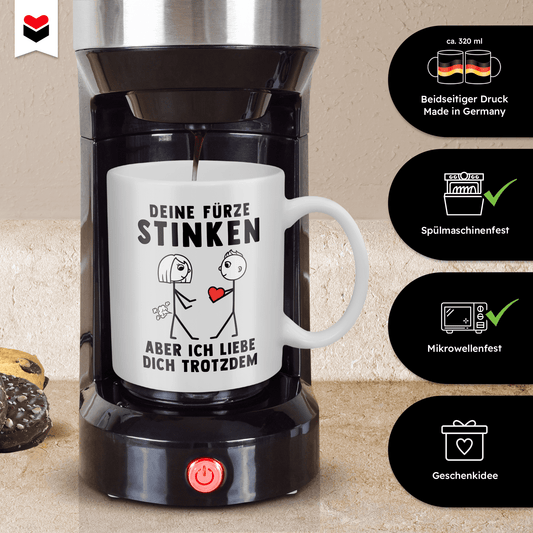 22Feels® ORIGINAL Geschenk-Tasse mit Spruch für Frauen - Deine Fürze Stinken, Aber Ich Liebe Dich Trotzdem (Weiss, 320ml)-Weisse Tasse 320ml-22Feels