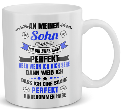 22Feels® Geschenk für Söhne - Tasse mit Spruch: Ich Bin Zwar Nicht Perfekt (Weiss, 320ml)-Weisse Tasse 320ml-22Feels